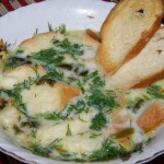 Фоторецепт: Суп со щавелем и гренками